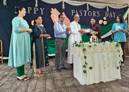 6ca3d174-5faf-4b19-87f1-dd2fc4037c79