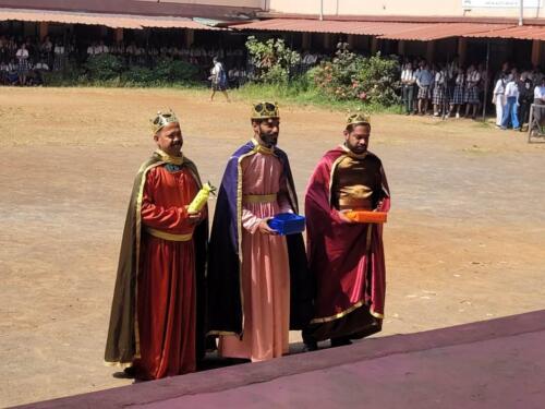 WhatsApp Image 2023-12-21 at 18.42.08 (1)