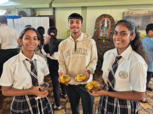 WhatsApp Image 2024-06-21 at 12.15.02 (1)