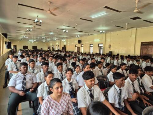 WhatsApp Image 2024-08-26 at 12.00.48