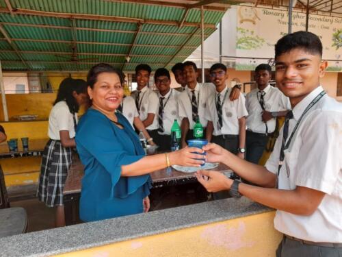 WhatsApp Image 2025-04-01 at 11.17.03